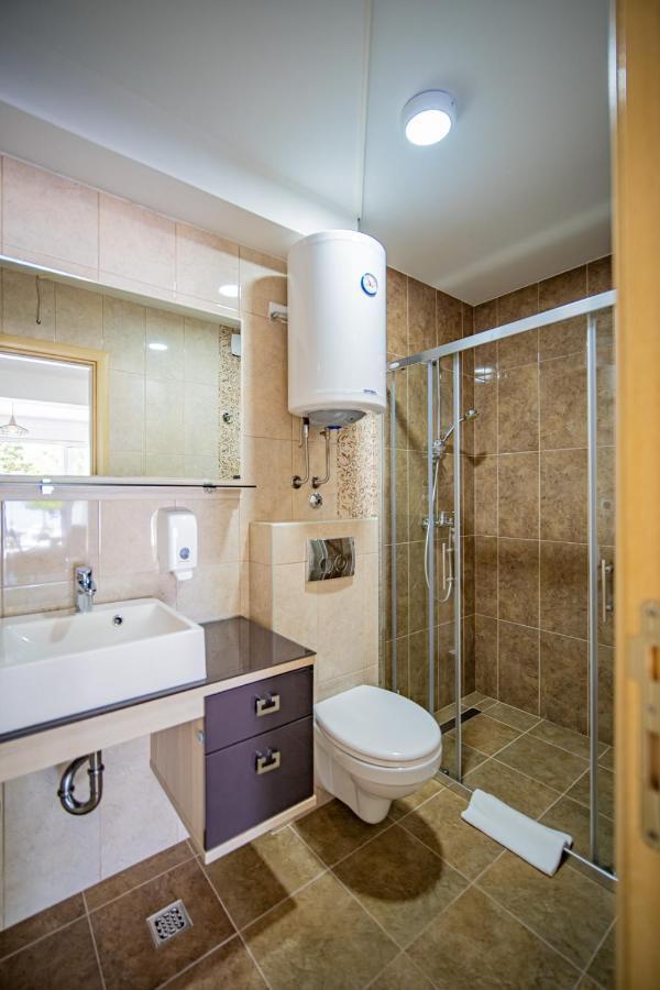 Apartments Edera Tivat Exterior foto