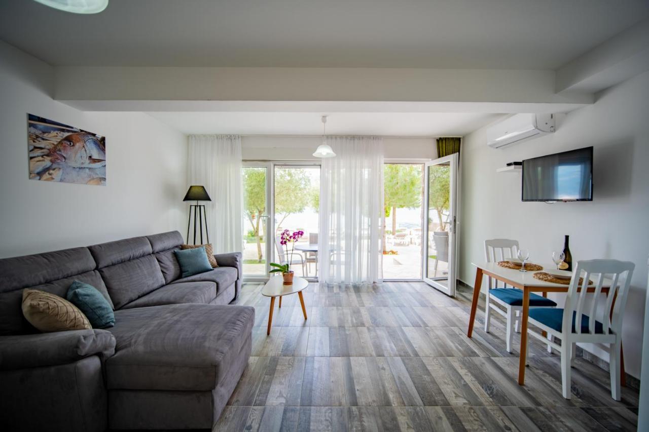 Apartments Edera Tivat Exterior foto